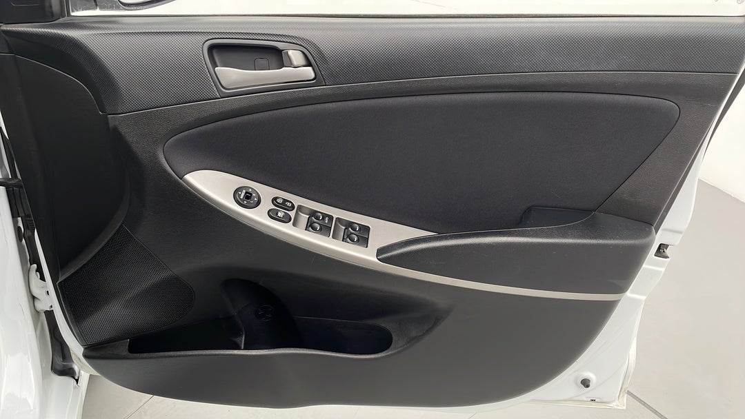 2016 Hyundai Accent Active, Manual, 74962 km, Speaker View