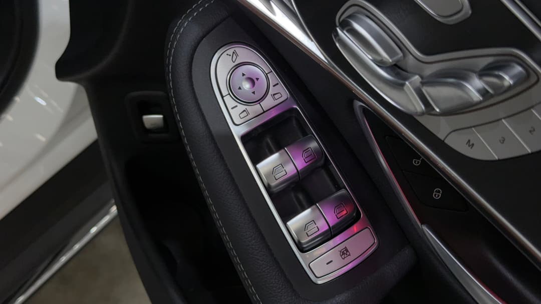 2020 Mercedes-benz Eqc 400 4matic, Automatic, 45316 km, Drivers Side Door Panel Controls