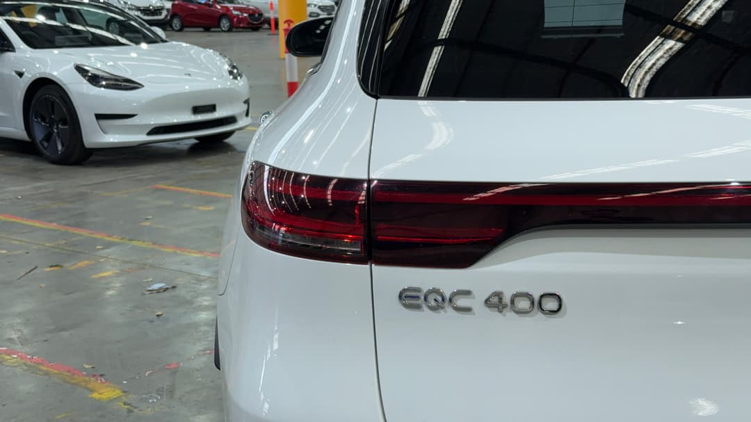 2020 Mercedes-benz Eqc 400 4matic, Automatic, 45316 km, Badge (Boot Left Side)