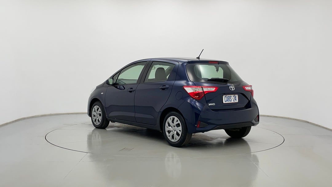 Left Back Diagonal (45- Degree) View