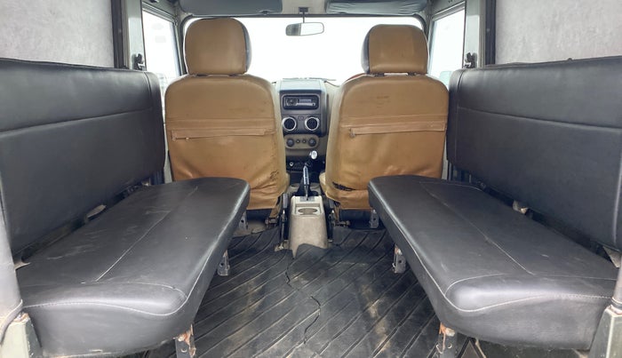2018 Mahindra Thar CRDE 4X4 AC, Diesel, Manual, 90,305 km, Right Side Rear Door Cabin