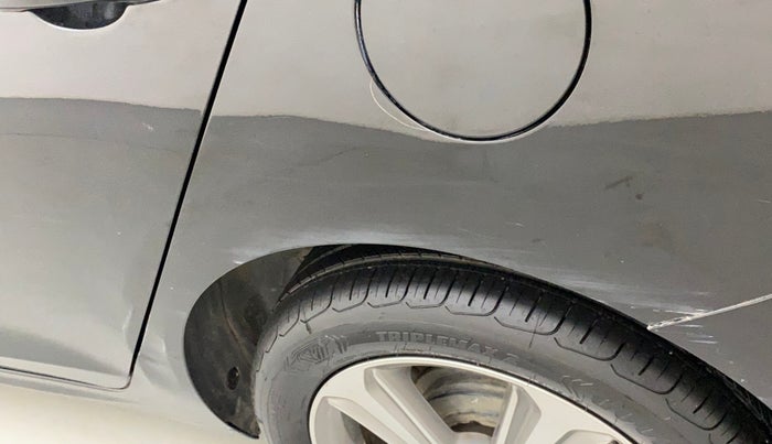 2018 Hyundai Verna 1.6 VTVT SX, Petrol, Manual, 34,214 km, Left quarter panel - Slightly dented