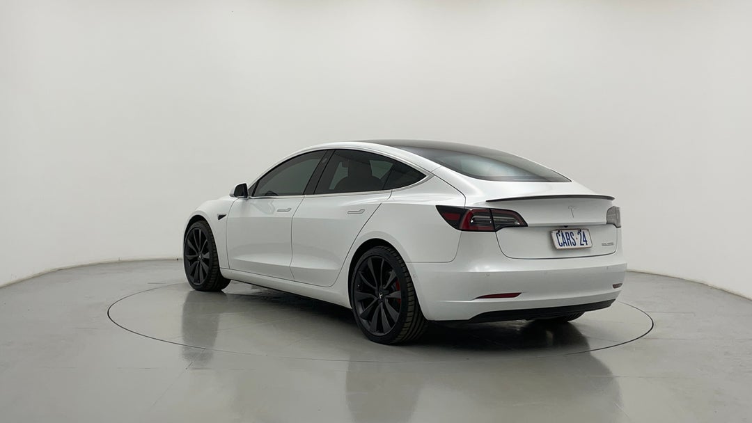 Left Back Diagonal (45- Degree) View