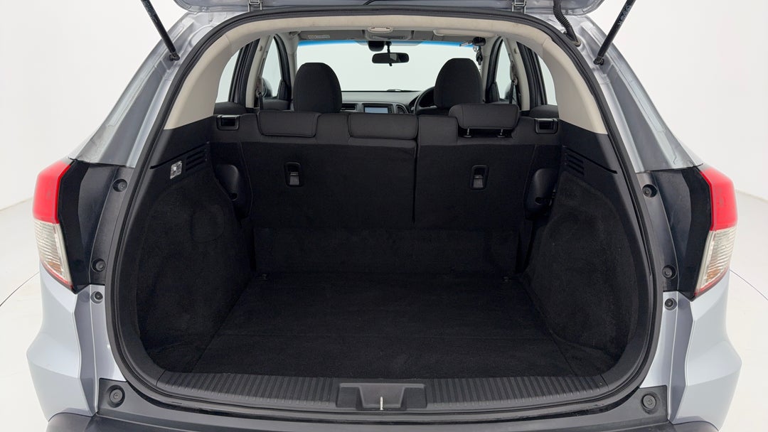 2018 Honda HR-V Vti, Automatic, 65408 km, Boot Inside View