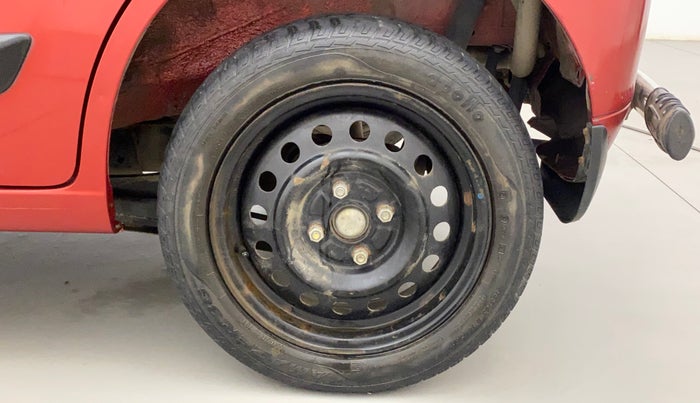 2017 Maruti Wagon R 1.0 VXI, Petrol, Manual, 49,036 km, Left Rear Wheel