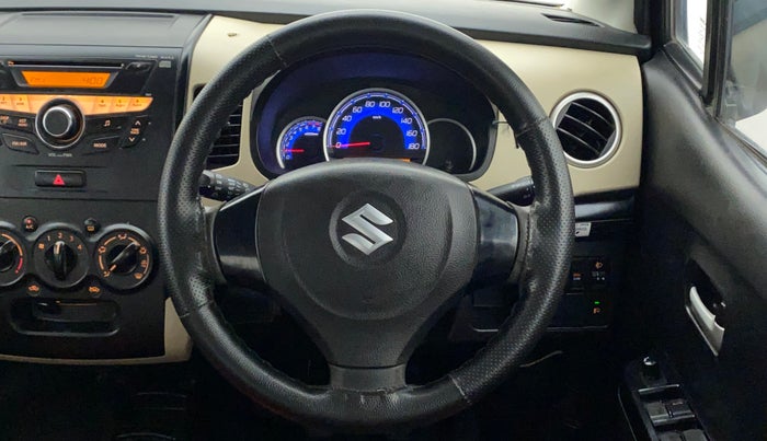 2017 Maruti Wagon R 1.0 VXI, Petrol, Manual, 49,036 km, Steering Wheel Close Up