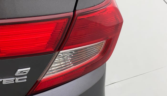 2019 Honda Amaze 1.2L I-VTEC S, Petrol, Manual, 45,523 km, Right tail light - Reverse gear light not functional