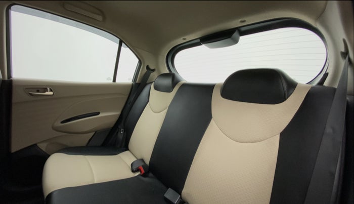 2019 Hyundai NEW SANTRO SPORTZ 1.1, Petrol, Manual, 17,802 km, Right Side Rear Door Cabin