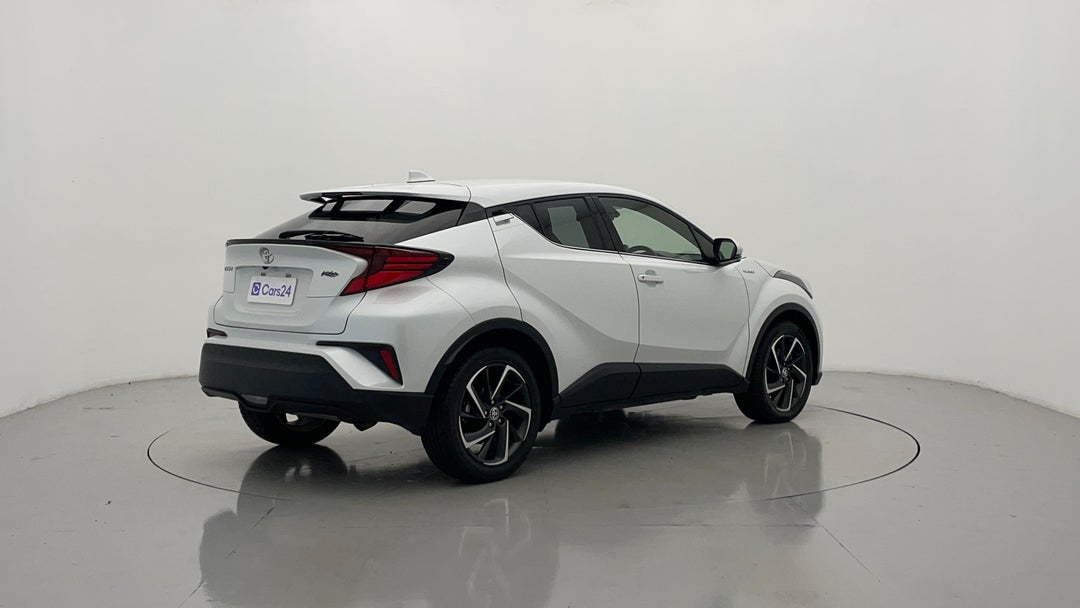 Right Back Diagonal (45- Degree) View