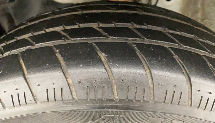 2019 Honda Amaze 1.2 SMT I VTEC, Petrol, Manual, 23,083 km, Left Front Tyre Tread