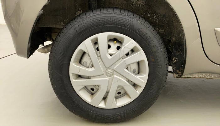 2019 Maruti New Wagon-R LXI CNG 1.0, CNG, Manual, 71,919 km, Right Rear Wheel