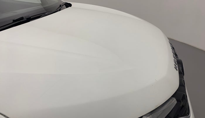 2019 Tata Harrier XZ 2.0L, Diesel, Manual, 91,109 km, Bonnet (hood) - Minor scratches