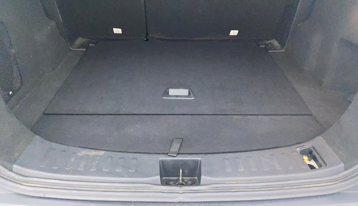 2019 Tata Harrier XZ 2.0L, Diesel, Manual, 91,109 km, Boot Inside