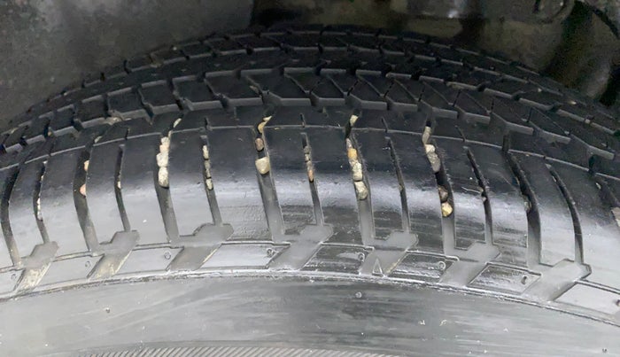 2019 Tata Harrier XZ 2.0L, Diesel, Manual, 91,109 km, Right Rear Tyre Tread