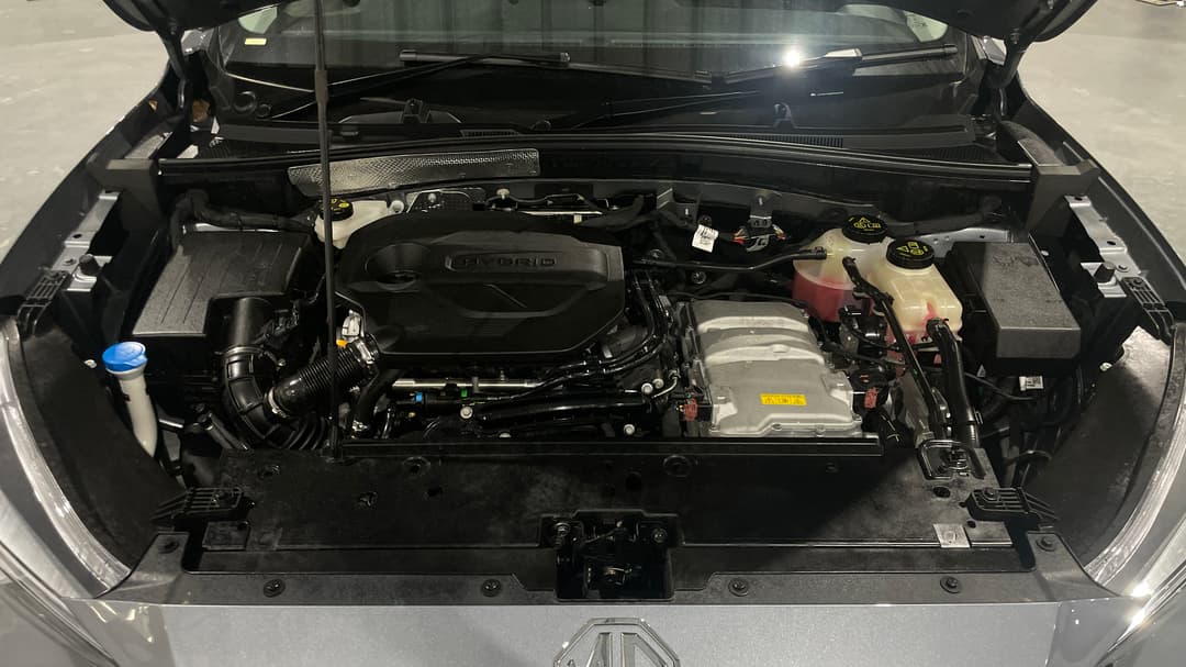 2024 MG ZS Hybrid+ Excite, Automatic, 11241 km, Open Bonnet (Engine)