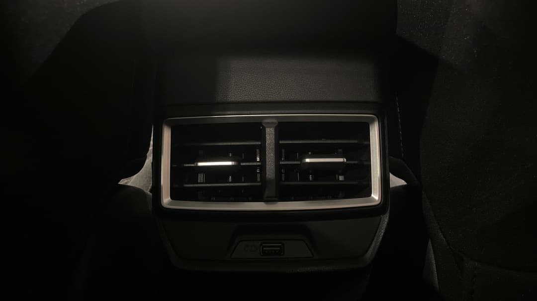 2024 MG ZS Hybrid+ Excite, Automatic, 11241 km, Rear A/C Vent