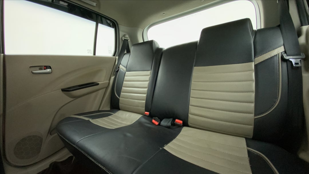 Right Side Rear Door Cabin