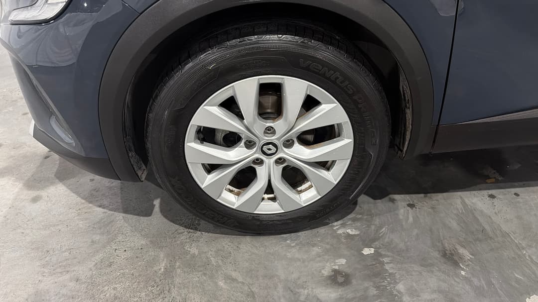 2022 Renault Captur Life, Automatic, 48350 km, Left Front Wheel