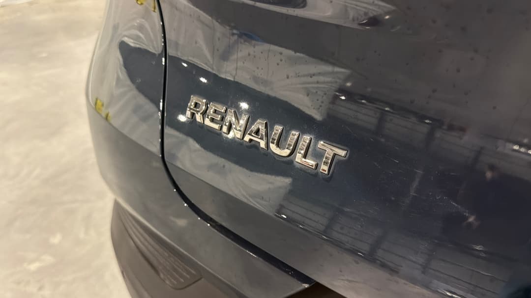 2022 Renault Captur Life, Automatic, 48350 km, Badge (Boot Left Side)