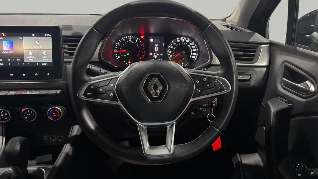 2022 Renault Captur Life, Automatic, 48350 km, Steering Wheel Close-up