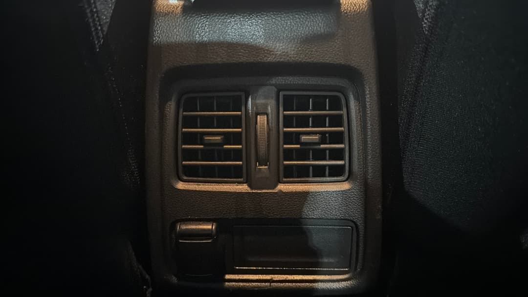 2022 Renault Captur Life, Automatic, 48350 km, Rear A/C Vent