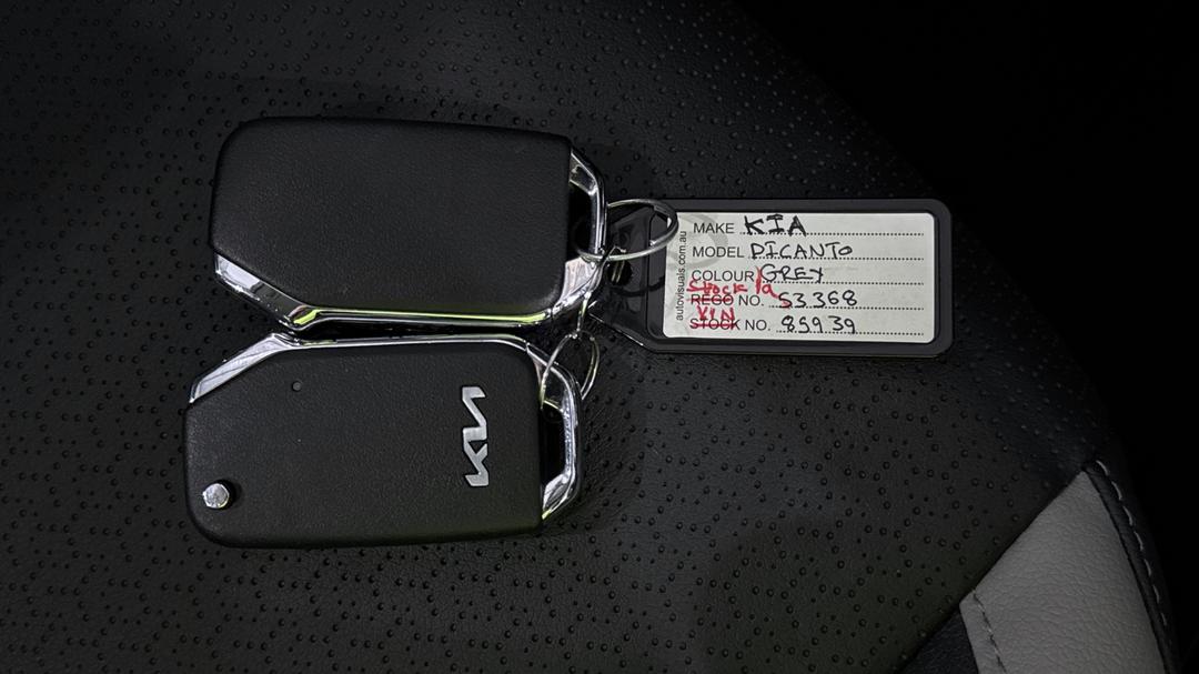 2025 Kia Picanto Gt Line (pe2), Manual, 438 km, Key Close-up