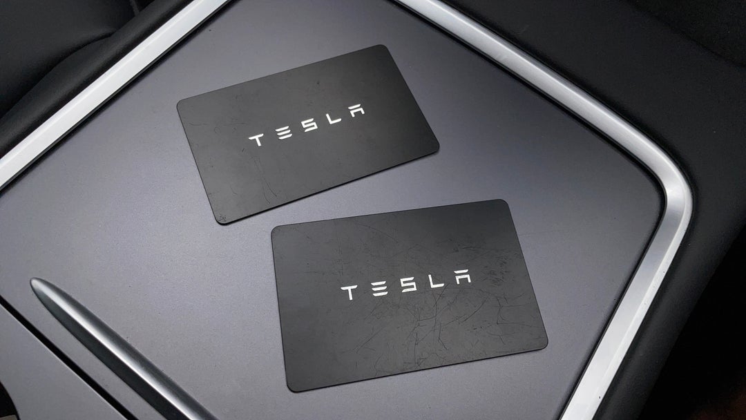 2023 Tesla Model Y Long Range, Automatic, 29105 km, Key Close-up