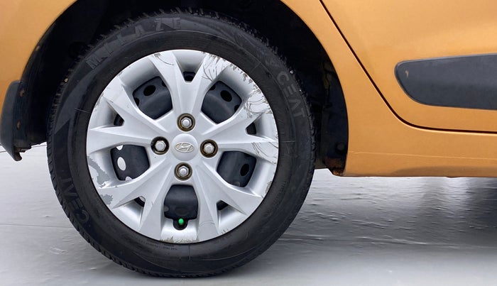 2014 Hyundai Grand i10 SPORTS 1.2 VTVT, Petrol, Manual, 99,388 km, Right Rear Wheel