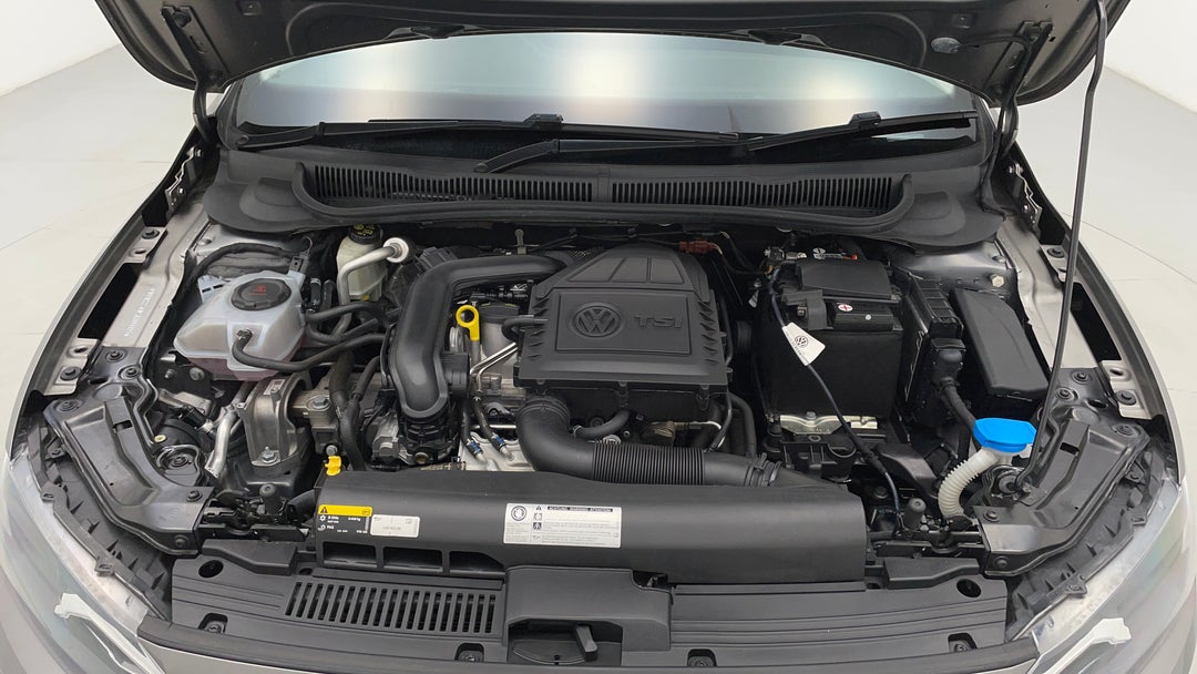 Open Bonnet (Engine)