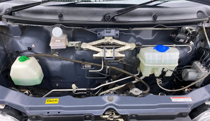 2019 Maruti Eeco 5 STR WITH AC PLUSHTR, Petrol, Manual, 23,263 km, Engine Bonet View