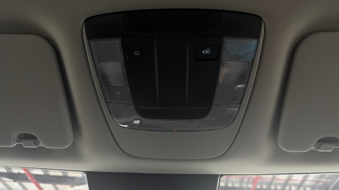 2024 Kia Sportage S (FWD), Automatic, 20109 km, On-Roof Controls/Sunglass holder