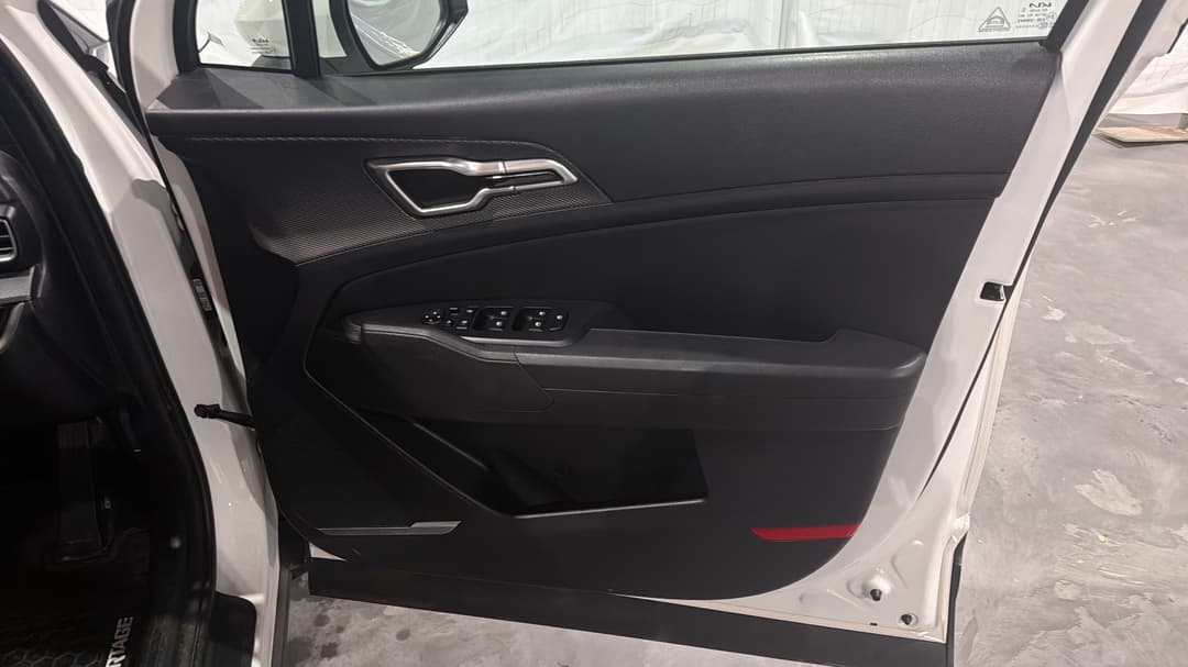 2024 Kia Sportage S (FWD), Automatic, 20109 km, Speaker View