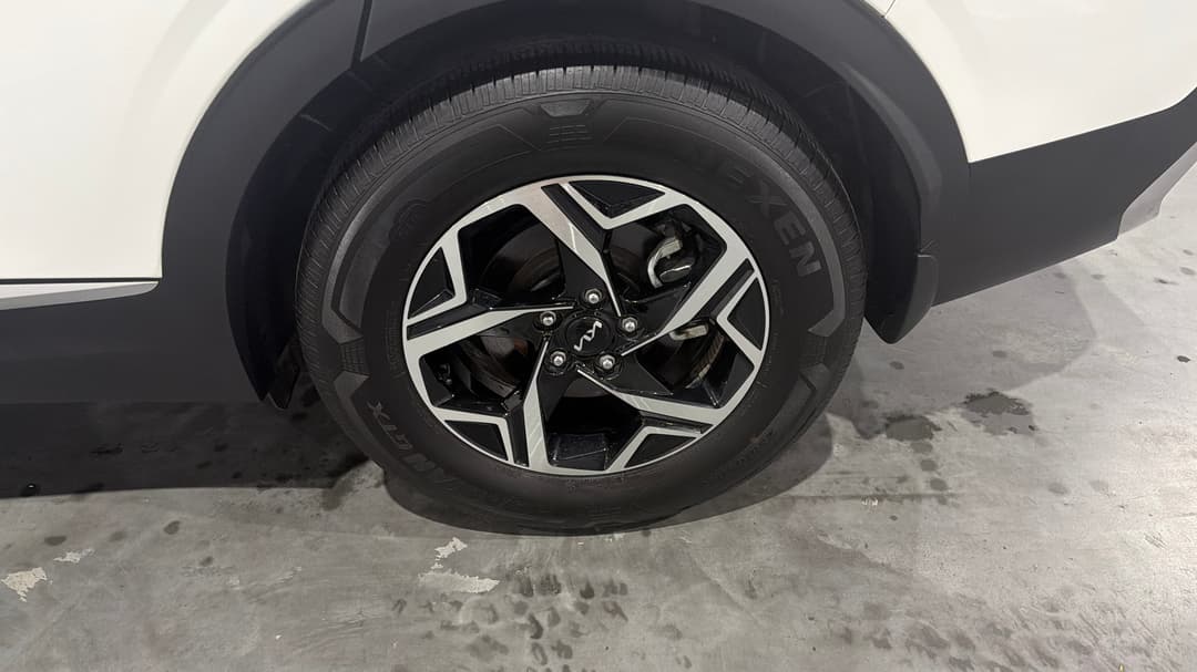 2024 Kia Sportage S (FWD), Automatic, 20109 km, Left Rear Wheel