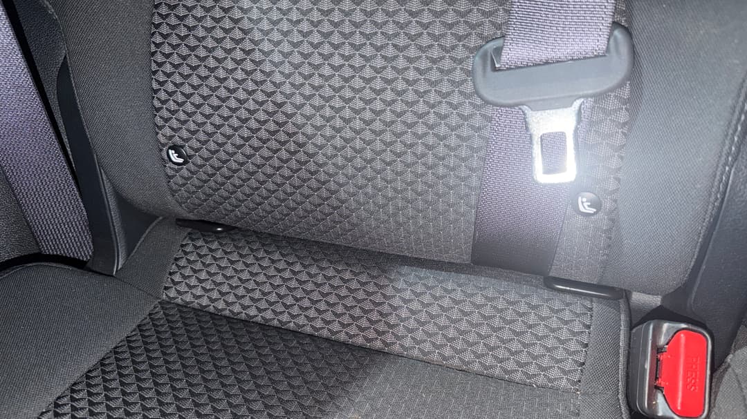 2024 Kia Sportage S (FWD), Automatic, 20109 km, Child Seat Anchor Points