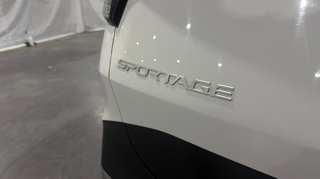 2024 Kia Sportage S (FWD), Automatic, 20109 km, Badge (Boot Left Side)