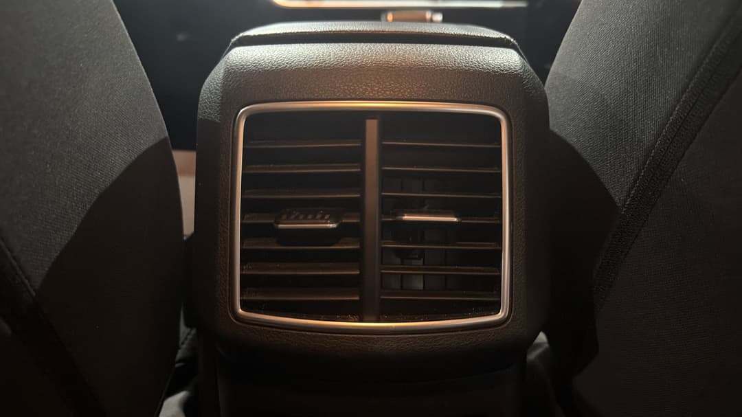 2024 Kia Sportage S (FWD), Automatic, 20109 km, Rear A/C Vent