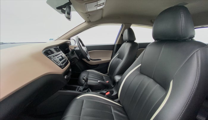 2015 Hyundai Elite i20 SPORTZ (O) 1.2, Petrol, Manual, 40,821 km, Right Side Front Door Cabin