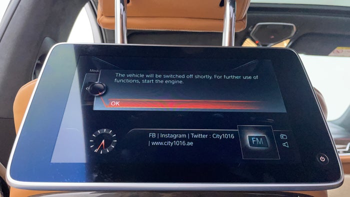 BMW 7 SERIES-Display Screen For Rear Passengers