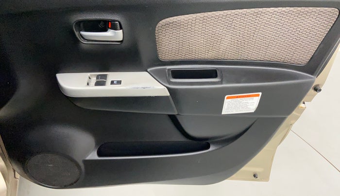 2013 Maruti Wagon R 1.0 LXI CNG, CNG, Manual, 48,587 km, Driver Side Door Panels Control