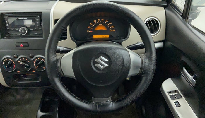 2013 Maruti Wagon R 1.0 LXI CNG, CNG, Manual, 48,587 km, Steering Wheel Close Up