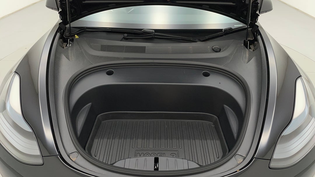 Open Bonnet (Engine)