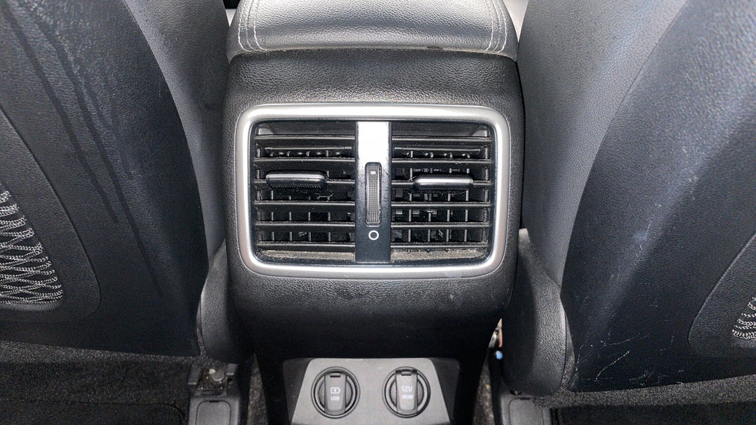 Rear A/C Vent