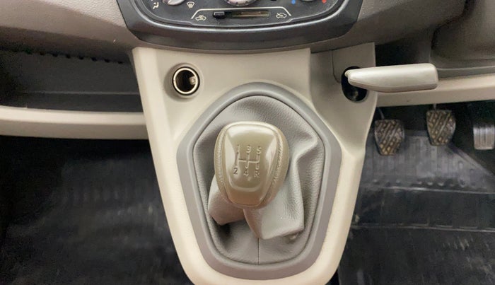2014 Datsun Go T, Petrol, Manual, 20,866 km, Gear Lever
