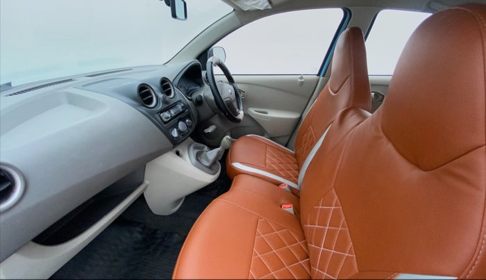 2014 Datsun Go T, Petrol, Manual, 20,866 km, Right Side Front Door Cabin