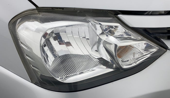 2018 Toyota Etios GD, Diesel, Manual, 37,414 km, Left headlight - Headlight not working