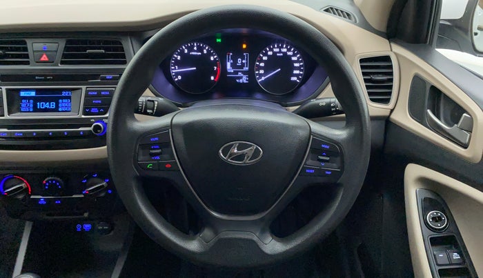 2016 Hyundai Elite i20 MAGNA 1.2, Petrol, Manual, 42,101 km, Steering Wheel Close Up