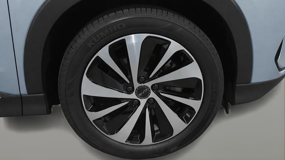 2024 Byd Sealion 6 Dynamic, Automatic, 25831 km, Right Front Wheel