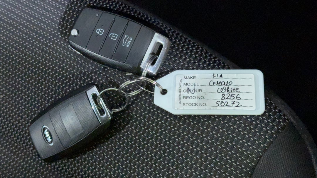 2017 Kia Cerato S, Automatic, 164616 km, Key Close-up