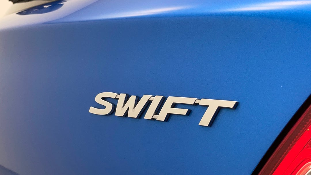 Badge (Boot Right Side)