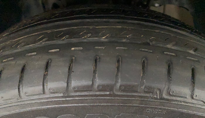 2019 Tata TIGOR REVOTRON XM (O), Petrol, Manual, 89,426 km, Right Front Tyre Tread